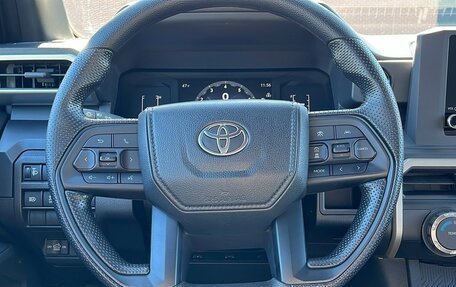 Toyota Tacoma, 2024 год, 5 900 000 рублей, 14 фотография