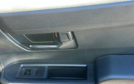 Toyota Tacoma, 2024 год, 5 900 000 рублей, 26 фотография