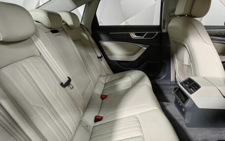 Audi A6, 2019 год, 4 260 000 рублей, 14 фотография