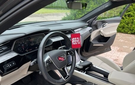 Audi e-tron I, 2021 год, 5 300 000 рублей, 8 фотография