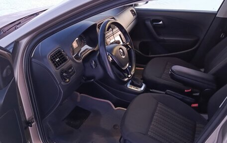 Volkswagen Polo VI (EU Market), 2017 год, 1 150 000 рублей, 8 фотография