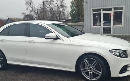 Mercedes-Benz E-Класс, 2019 год, 4 500 000 рублей, 2 фотография