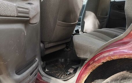 Suzuki Grand Vitara, 1999 год, 300 000 рублей, 10 фотография