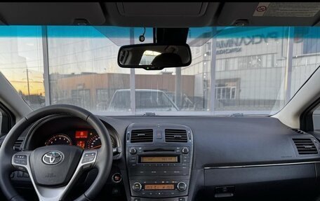 Toyota Avensis III рестайлинг, 2010 год, 995 000 рублей, 10 фотография