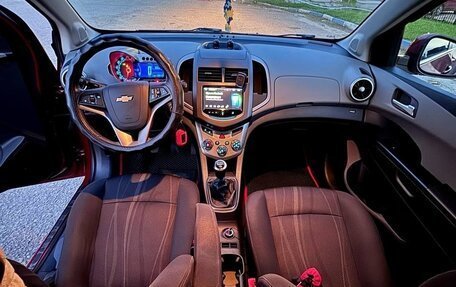 Chevrolet Aveo III, 2013 год, 800 000 рублей, 11 фотография