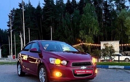 Chevrolet Aveo III, 2013 год, 800 000 рублей, 3 фотография