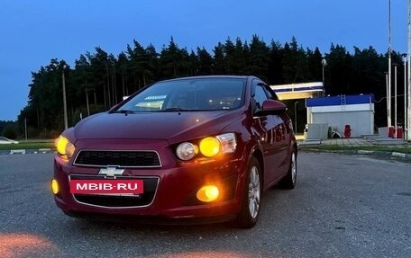 Chevrolet Aveo III, 2013 год, 800 000 рублей, 24 фотография
