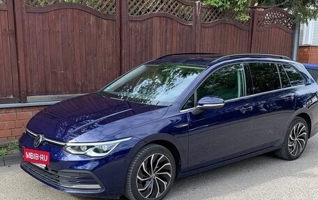 Volkswagen Golf VIII, 2022 год, 2 450 000 рублей, 2 фотография