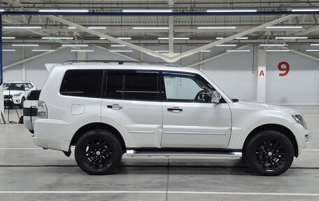 Mitsubishi Pajero IV, 2020 год, 3 500 000 рублей, 5 фотография