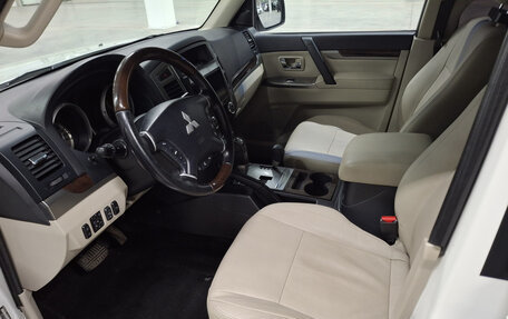 Mitsubishi Pajero IV, 2020 год, 3 500 000 рублей, 20 фотография