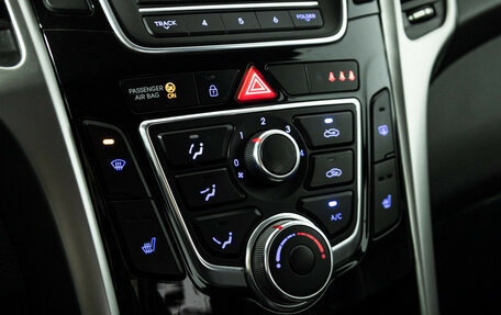 Hyundai i30 II рестайлинг, 2015 год, 1 185 898 рублей, 15 фотография