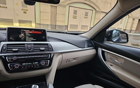 BMW 3 серия, 2018 год, 2 500 000 рублей, 14 фотография