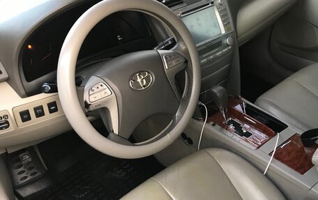 Toyota Camry, 2008 год, 1 200 000 рублей, 5 фотография