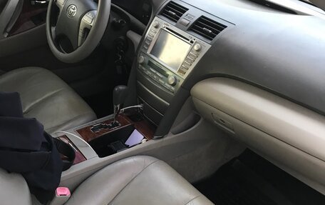 Toyota Camry, 2008 год, 1 200 000 рублей, 14 фотография