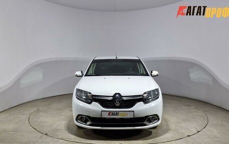 Renault Logan II, 2014 год, 700 000 рублей, 2 фотография