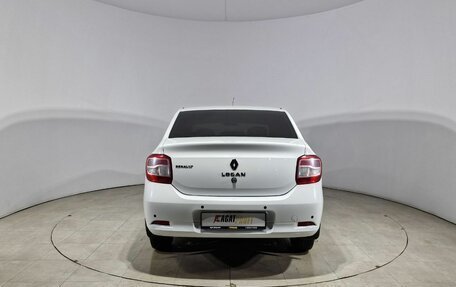 Renault Logan II, 2014 год, 700 000 рублей, 7 фотография
