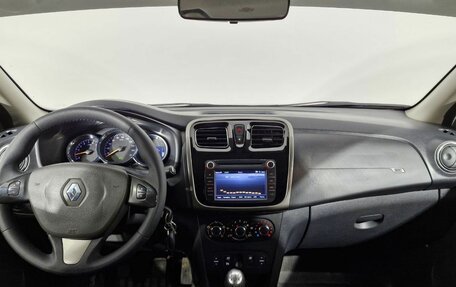 Renault Logan II, 2014 год, 700 000 рублей, 17 фотография