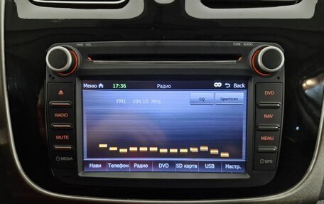 Renault Logan II, 2014 год, 700 000 рублей, 18 фотография