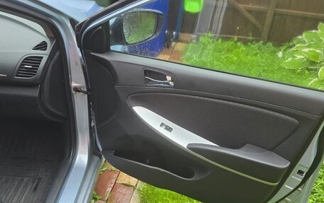 Hyundai Solaris II рестайлинг, 2012 год, 1 090 000 рублей, 9 фотография