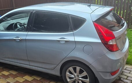 Hyundai Solaris II рестайлинг, 2012 год, 1 090 000 рублей, 6 фотография