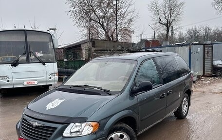 Chrysler Voyager IV, 2002 год, 345 000 рублей, 2 фотография