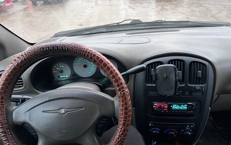 Chrysler Voyager IV, 2002 год, 345 000 рублей, 22 фотография