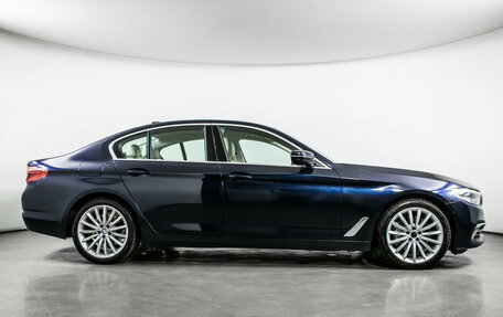 BMW 5 серия, 2019 год, 3 840 000 рублей, 4 фотография