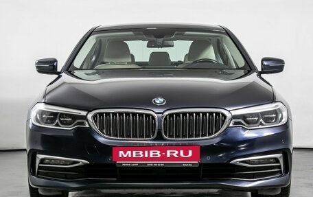 BMW 5 серия, 2019 год, 3 840 000 рублей, 2 фотография