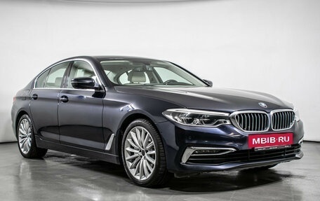 BMW 5 серия, 2019 год, 3 840 000 рублей, 3 фотография