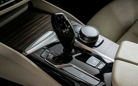 BMW 5 серия, 2019 год, 3 840 000 рублей, 18 фотография