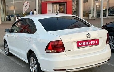 Volkswagen Polo VI (EU Market), 2016 год, 880 000 рублей, 1 фотография