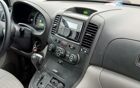 KIA Carnival III, 2008 год, 750 000 рублей, 12 фотография