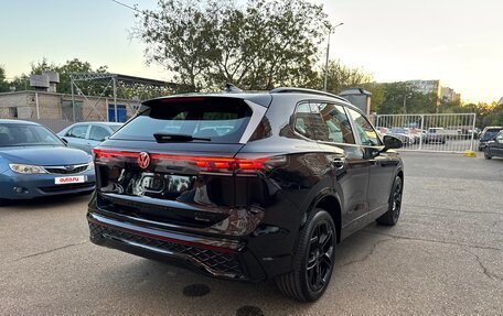 Volkswagen Tiguan, 2025 год, 4 865 000 рублей, 4 фотография