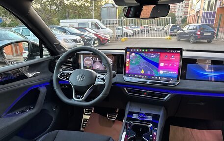 Volkswagen Tiguan, 2025 год, 4 865 000 рублей, 15 фотография