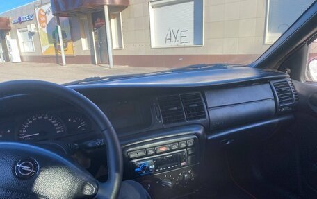 Opel Vectra B рестайлинг, 1996 год, 150 000 рублей, 6 фотография