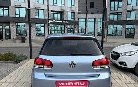 Volkswagen Golf VI, 2011 год, 815 000 рублей, 2 фотография