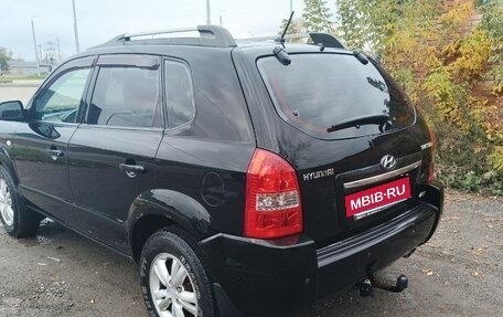 Hyundai Tucson III, 2008 год, 650 000 рублей, 3 фотография