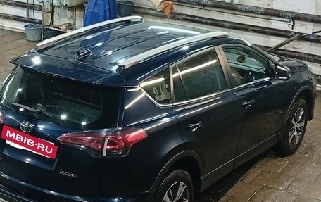 Toyota RAV4, 2018 год, 2 750 000 рублей, 3 фотография