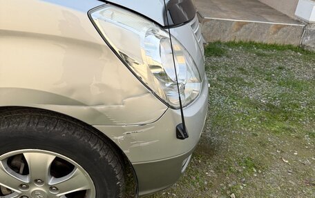 Hyundai Grand Starex Grand Starex I рестайлинг 2, 2008 год, 1 590 000 рублей, 9 фотография