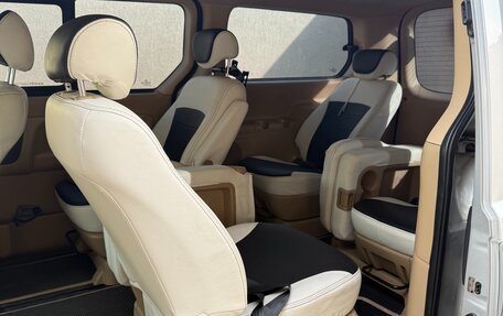 Hyundai Grand Starex Grand Starex I рестайлинг 2, 2008 год, 1 590 000 рублей, 11 фотография