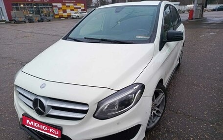 Mercedes-Benz B-Класс, 2016 год, 1 900 000 рублей, 5 фотография