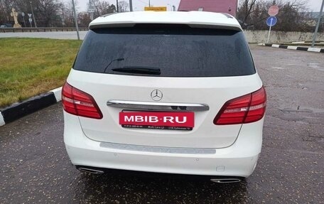 Mercedes-Benz B-Класс, 2016 год, 1 900 000 рублей, 3 фотография