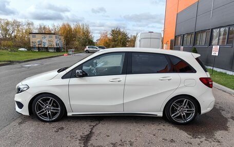 Mercedes-Benz B-Класс, 2016 год, 1 900 000 рублей, 12 фотография