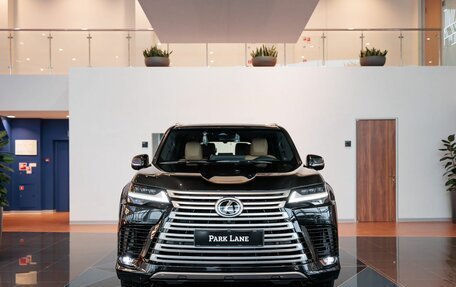 Lexus LX, 2025 год, 20 000 000 рублей, 3 фотография