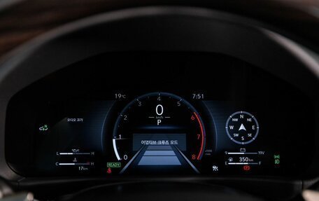 Lexus LX, 2025 год, 20 000 000 рублей, 13 фотография