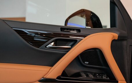 Lexus LX, 2025 год, 20 000 000 рублей, 19 фотография
