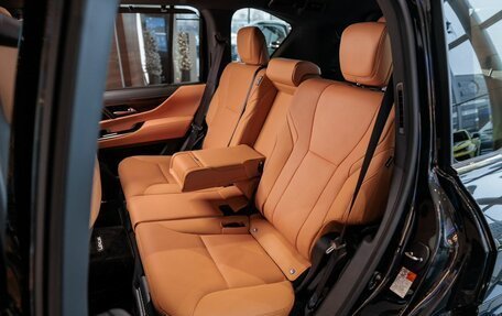 Lexus LX, 2025 год, 20 000 000 рублей, 27 фотография