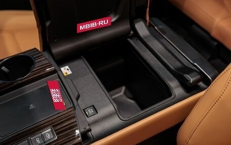 Lexus LX, 2025 год, 20 000 000 рублей, 18 фотография