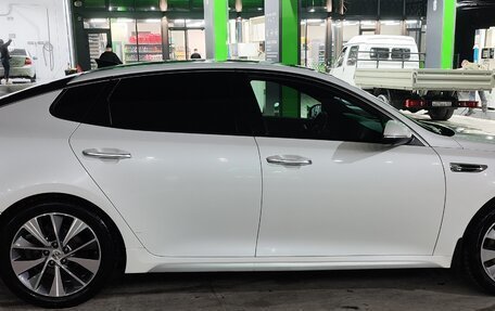 KIA Optima IV, 2017 год, 1 880 000 рублей, 10 фотография