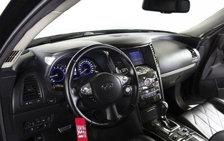 Infiniti QX70, 2016 год, 2 348 000 рублей, 13 фотография